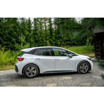 Cupra Born  SUV 2022 elektryczny, automat - Na sprzedaż za 96 777 zł - Ropczyce - zdjęcie 7