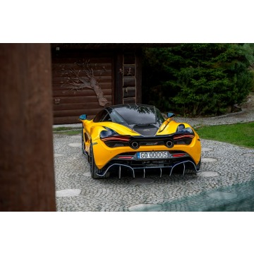 McLaren   Coupe/Sportowy 2018,  4.0 benzyna, automat - Na sprzedaż za 1 199 777 zł - Ropczyce - zdjęcie 6