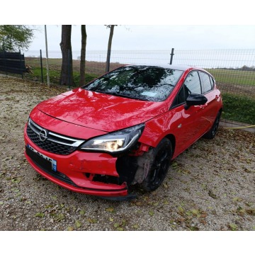 Opel Astra  Hatchback 2019,  1.6 diesel - Na sprzedaż za 29 999 zł - Pleszew - zdjęcie 7