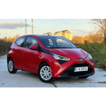 Toyota Aygo  Hatchback 2021,  1.0 benzyna - Na sprzedaż za 31 900 zł - Rzeszów - zdjęcie 4