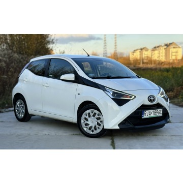 Toyota Aygo  Hatchback 2021,  1.0 benzyna - Na sprzedaż za 27 900 zł - Rzeszów - zdjęcie 5