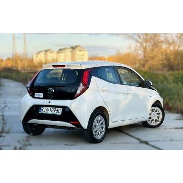 Toyota Aygo  Hatchback 2021,  1.0 benzyna - Na sprzedaż za 27 900 zł - Rzeszów - zdjęcie 11