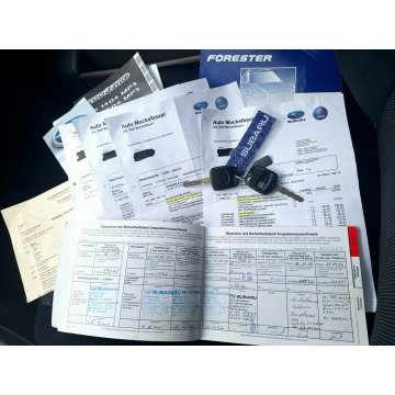 Subaru Forester  SUV 2005,  2.0 benzyna - Na sprzedaż za 31 900 zł - Olsztyn - zdjęcie 8