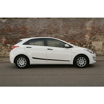 Hyundai i30  Hatchback 2012,  1.4 benzyna - Na sprzedaż za 26 500 zł - Bytom - zdjęcie 3