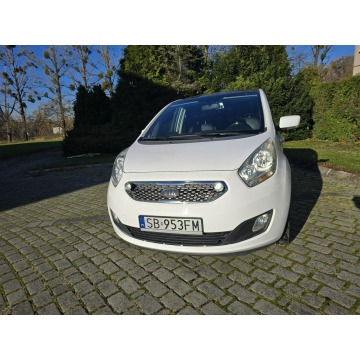 Kia Venga  Hatchback 2010,  1.6 diesel - Na sprzedaż za 16 900 zł - Bielsko-Biała - zdjęcie 2
