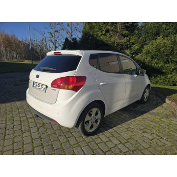 Kia Venga  Hatchback 2010,  1.6 diesel - Na sprzedaż za 16 900 zł - Bielsko-Biała - zdjęcie 5