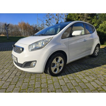 Kia Venga  Hatchback 2010,  1.6 diesel - Na sprzedaż za 16 900 zł - Bielsko-Biała - zdjęcie 4