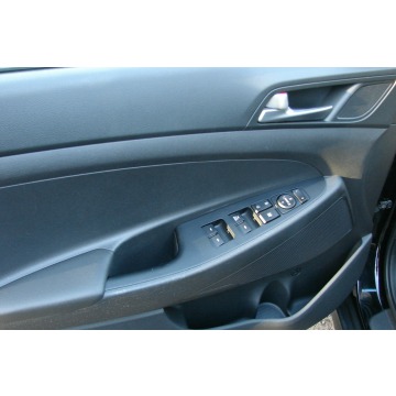 Hyundai Tucson  SUV 2017,  1.6 benzyna - Na sprzedaż za 52 900 zł - Piła - zdjęcie 6