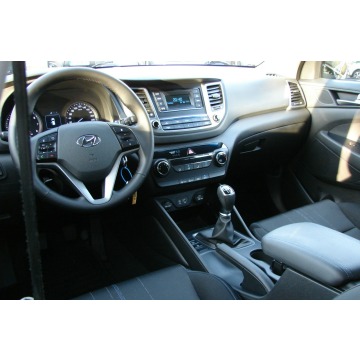 Hyundai Tucson  SUV 2017,  1.6 benzyna - Na sprzedaż za 52 900 zł - Piła - zdjęcie 9