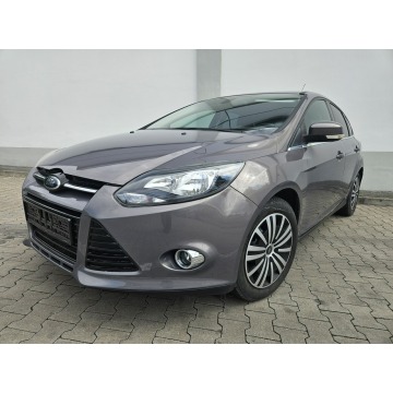 Ford Focus  Hatchback 2011,  1.6 benzyna - Na sprzedaż za 27 894 zł - Rybnik - zdjęcie 2