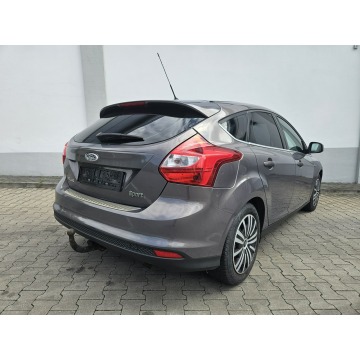 Ford Focus  Hatchback 2011,  1.6 benzyna - Na sprzedaż za 27 894 zł - Rybnik - zdjęcie 8