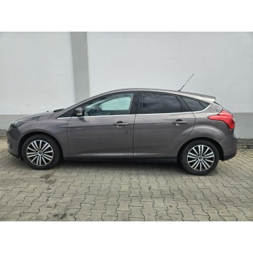 Ford Focus  Hatchback 2011,  1.6 benzyna - Na sprzedaż za 27 894 zł - Rybnik - zdjęcie 11
