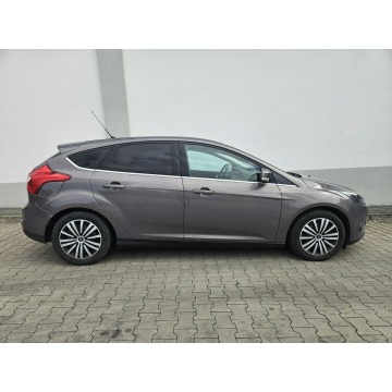 Ford Focus  Hatchback 2011,  1.6 benzyna - Na sprzedaż za 27 894 zł - Rybnik - zdjęcie 10
