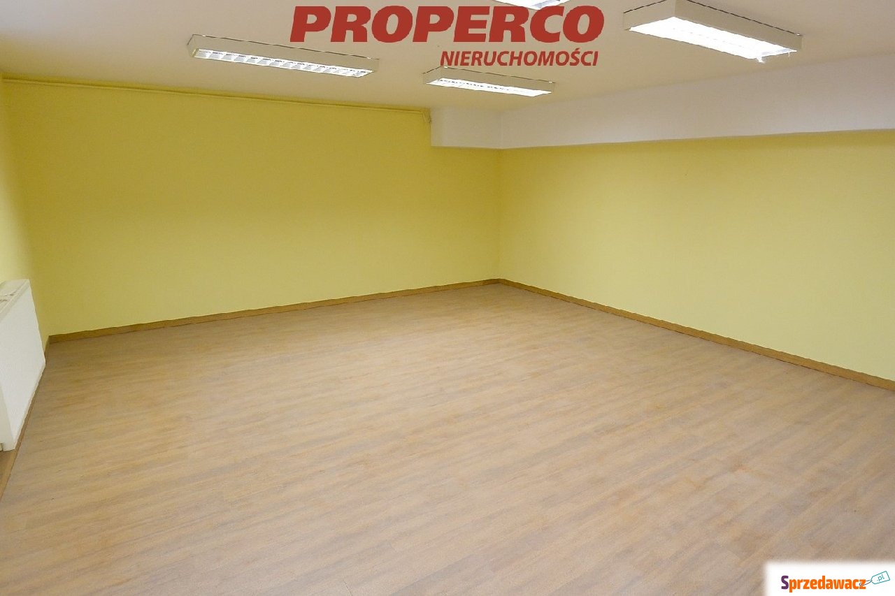 Lokal pow. 46 m2, Daleszyce, Centrum