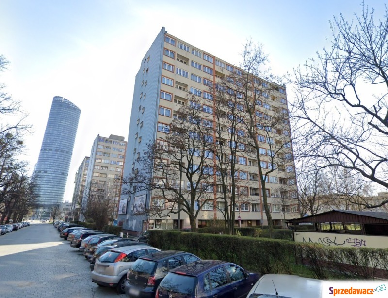 3pok, 45met, okolice Sky Towera...