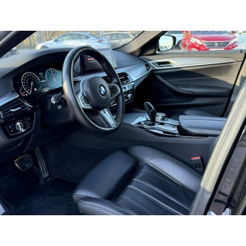 BMW Seria 5  Sedan/Limuzyna 2019,  2.0 hybryda, automat - Na sprzedaż za 129 900 zł - Pęcice - zdjęcie 11