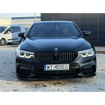 BMW Seria 5  Sedan/Limuzyna 2019,  2.0 hybryda, automat - Na sprzedaż za 129 900 zł - Pęcice - zdjęcie 9