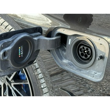 BMW Seria 5  Sedan/Limuzyna 2019,  2.0 hybryda, automat - Na sprzedaż za 129 900 zł - Pęcice - zdjęcie 10