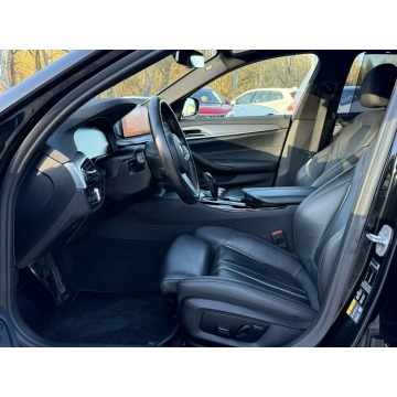 BMW Seria 5  Sedan/Limuzyna 2019,  2.0 hybryda, automat - Na sprzedaż za 129 900 zł - Pęcice - zdjęcie 12