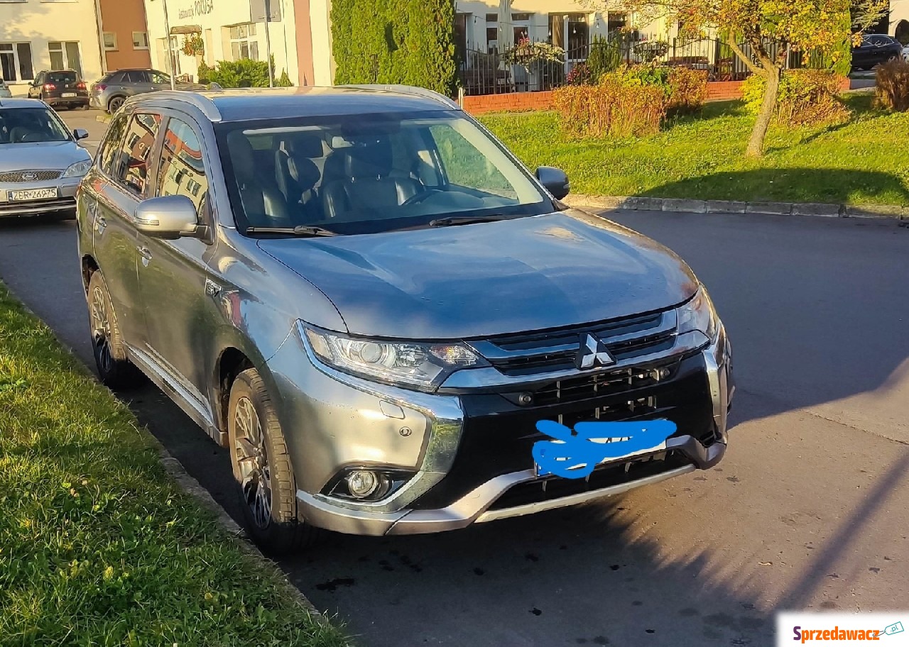 Mitsubishi Outlander 2015