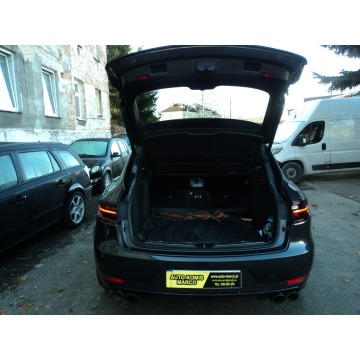 Porsche Macan  SUV 2018,  3.0 benzyna, automat - Na sprzedaż za 149 000 zł - Lublin - zdjęcie 7