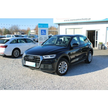 Audi Q5  SUV 2019,  2.0 diesel, automat - Na sprzedaż za 96 899 zł - Warszawa - zdjęcie 2