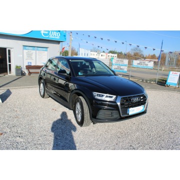 Audi Q5  SUV 2019,  2.0 diesel, automat - Na sprzedaż za 96 899 zł - Warszawa - zdjęcie 4