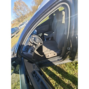 Volkswagen Passat 2007,  2.0 diesel - Na sprzedaż za 3 900,00 zł - Rząśnik - zdjęcie 7