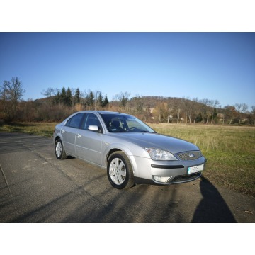 Ford Mondeo  Hatchback 2004,  1.8 benzyna - Na sprzedaż za 4 200,00 zł - Rząśnik - zdjęcie 3