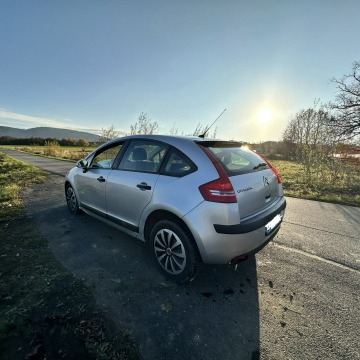 Citroen C4  Hatchback 2006,  1.6 diesel - Na sprzedaż za 1 600,00 zł - Rząśnik - zdjęcie 4