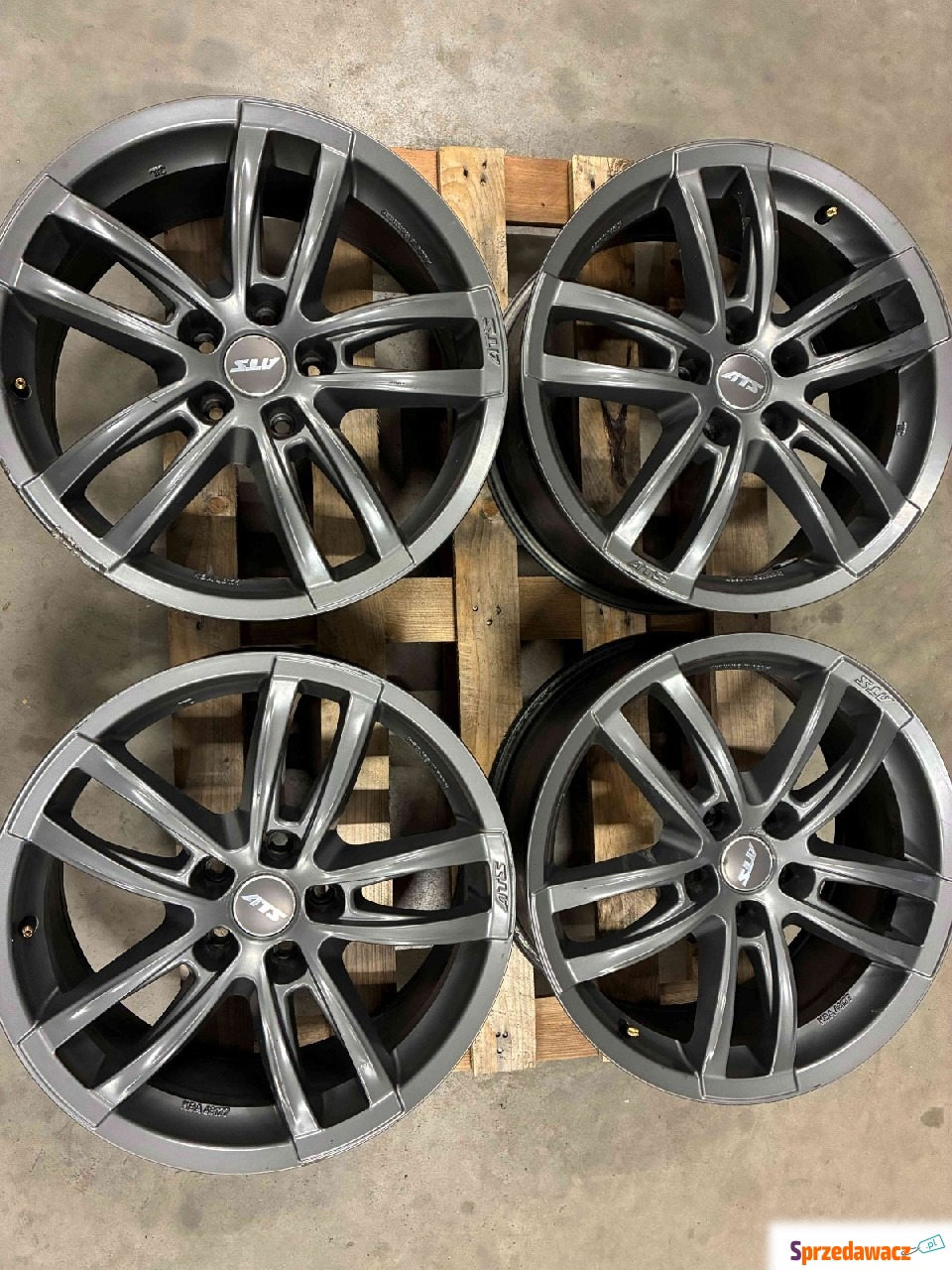 Felgi 18 aluminiowe Audi Q5 stan...