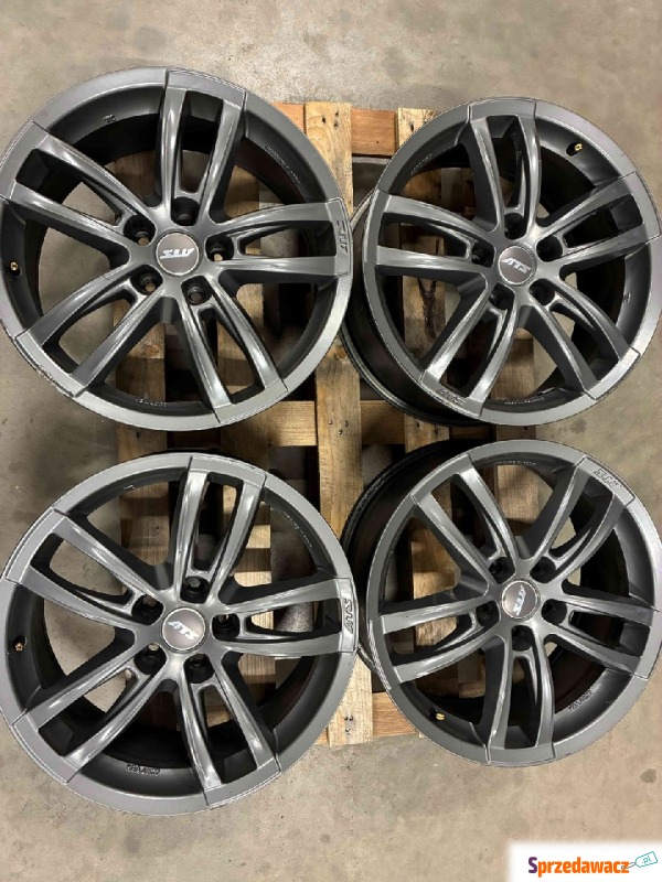 Felgi 18 aluminiowe Audi Q5 stan bardzo dobry.... - Felgi - Węgrów
