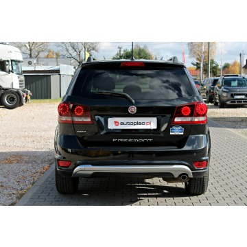 Fiat Freemont  SUV 2015,  2.0 diesel, automat - Na sprzedaż za 45 999 zł - Warszawa - zdjęcie 6