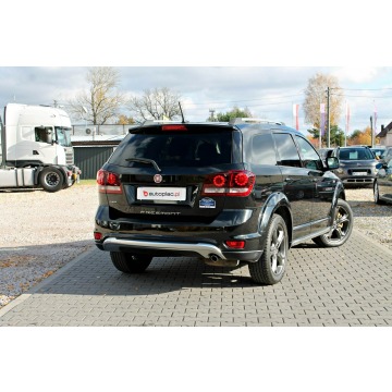 Fiat Freemont  SUV 2015,  2.0 diesel, automat - Na sprzedaż za 45 999 zł - Warszawa - zdjęcie 4