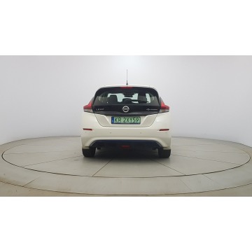 Nissan Leaf  Hatchback 2021 elektryczny, automat - Na sprzedaż za 53 700 zł - Warszawa - zdjęcie 5