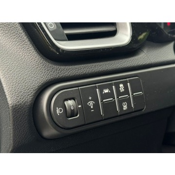 Kia Ceed 2020,  1.6 diesel, automat - Na sprzedaż za 46 900 zł - Ruda Śląska - zdjęcie 9