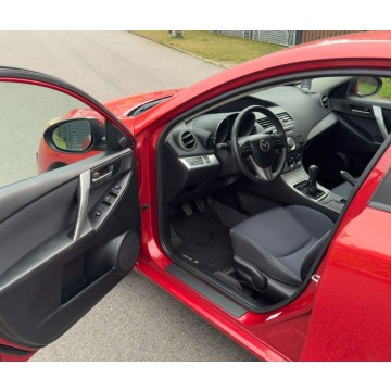 Mazda 3  Hatchback 2011,  1.6 benzyna - Na sprzedaż za 25 000 zł - Ruda Śląska - zdjęcie 5