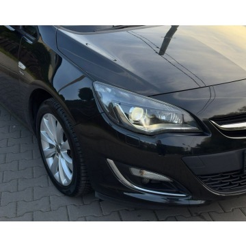 Opel Astra 2013,  1.4 benzyna - Na sprzedaż za 30 000 zł - Ruda Śląska - zdjęcie 4