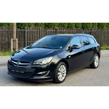 Opel Astra - bi-xenon/pod.siedz/kiero/tempomat/aso/doiwestowana/gwarancja