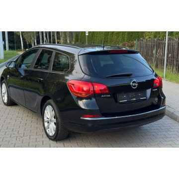 Opel Astra 2013,  1.4 benzyna - Na sprzedaż za 30 000 zł - Ruda Śląska - zdjęcie 7