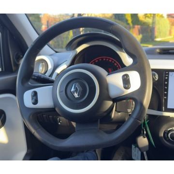 Renault Twingo  Hatchback 2015,  1.0 benzyna - Na sprzedaż za 22 200 zł - Ruda Śląska - zdjęcie 12
