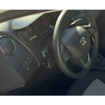 Seat Ibiza  Hatchback 2014,  1.4 benzyna - Na sprzedaż za 29 999 zł - Ruda Śląska - zdjęcie 10