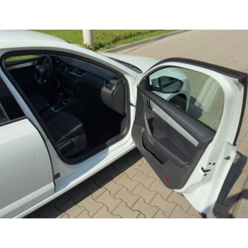 Skoda Octavia  Liftback 2014,  1.2 benzyna, automat - Na sprzedaż za 40 000 zł - Ruda Śląska - zdjęcie 12