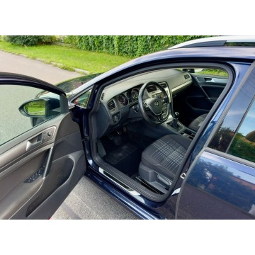Volkswagen Golf 2015,  1.4 benzyna - Na sprzedaż za 39 999 zł - Ruda Śląska - zdjęcie 8