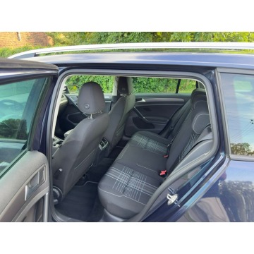 Volkswagen Golf 2015,  1.4 benzyna - Na sprzedaż za 39 999 zł - Ruda Śląska - zdjęcie 12