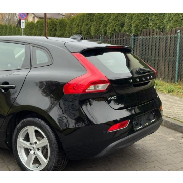 Volvo V40  Liftback 2017,  2.0 benzyna - Na sprzedaż za 45 000 zł - Ruda Śląska - zdjęcie 5