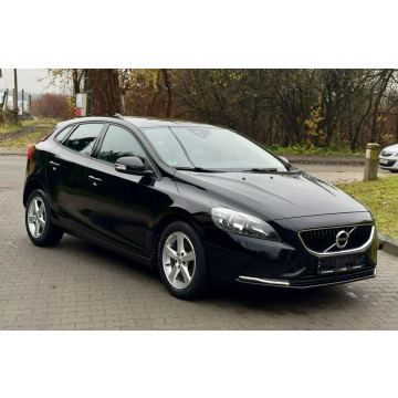 Volvo V40  Liftback 2017,  2.0 benzyna - Na sprzedaż za 45 000 zł - Ruda Śląska - zdjęcie 3