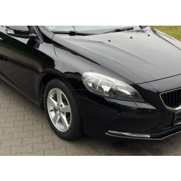 Volvo V40  Liftback 2017,  2.0 benzyna - Na sprzedaż za 45 000 zł - Ruda Śląska - zdjęcie 4