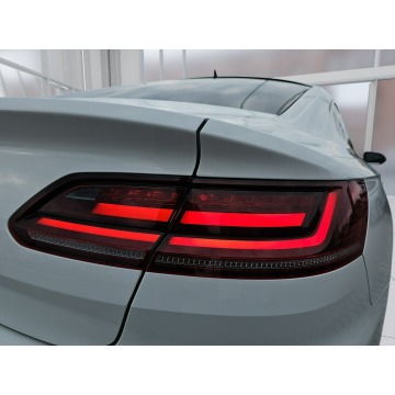 Volkswagen Arteon  Sedan/Limuzyna 2020,  2.0 benzyna, automat - Na sprzedaż za 105 000 zł - Janki - zdjęcie 10