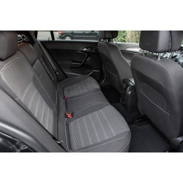 Opel Insignia  Kombi 2014,  2.0 diesel - Na sprzedaż za 26 700 zł - Zwoleń - zdjęcie 8